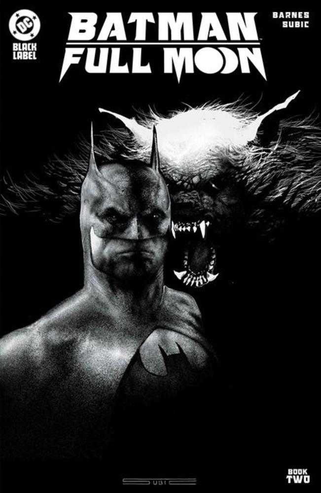 Batman Full Moon #2 (Of 4) Cover A Stevan Subic Glow-In-The-Dark (Mature) | Odin's Place