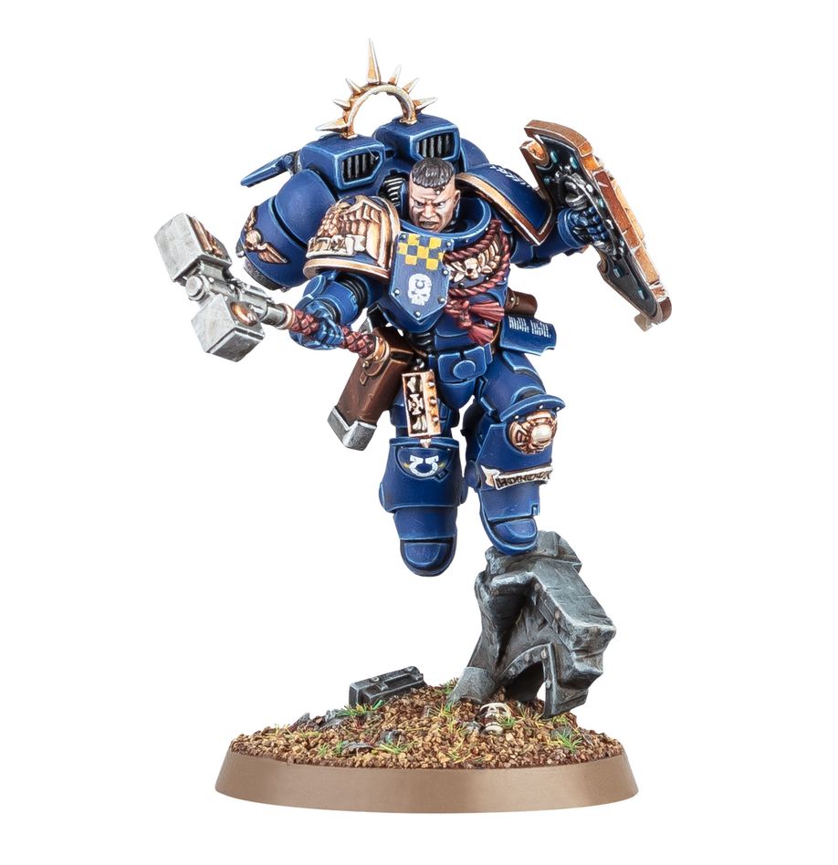 Warhammer 40k: Space Marines Captain With Jump Pack and Relic Shield | Odin's Place