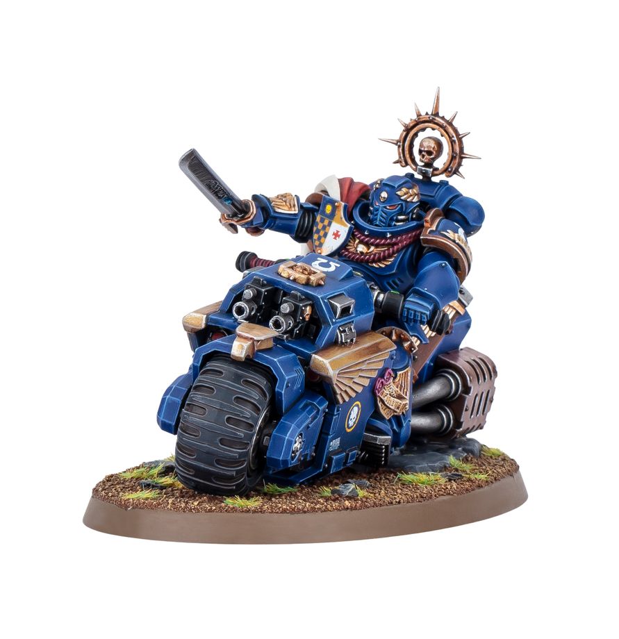 Warhammer 40k: Captain on Bike | Odin's Place