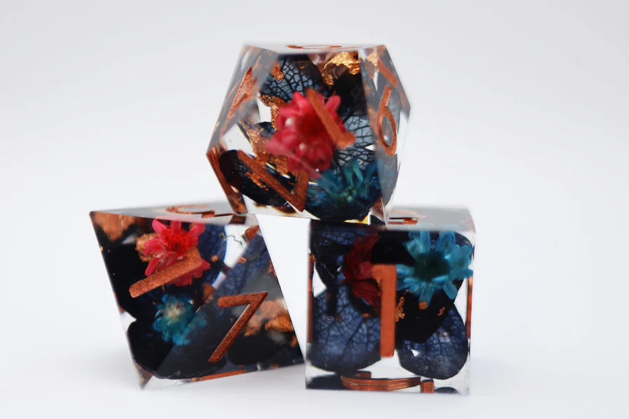 Foam Brain Efflorescent Petals Sharp Edge Resin Poly 7 Dice Set | Odin's Place