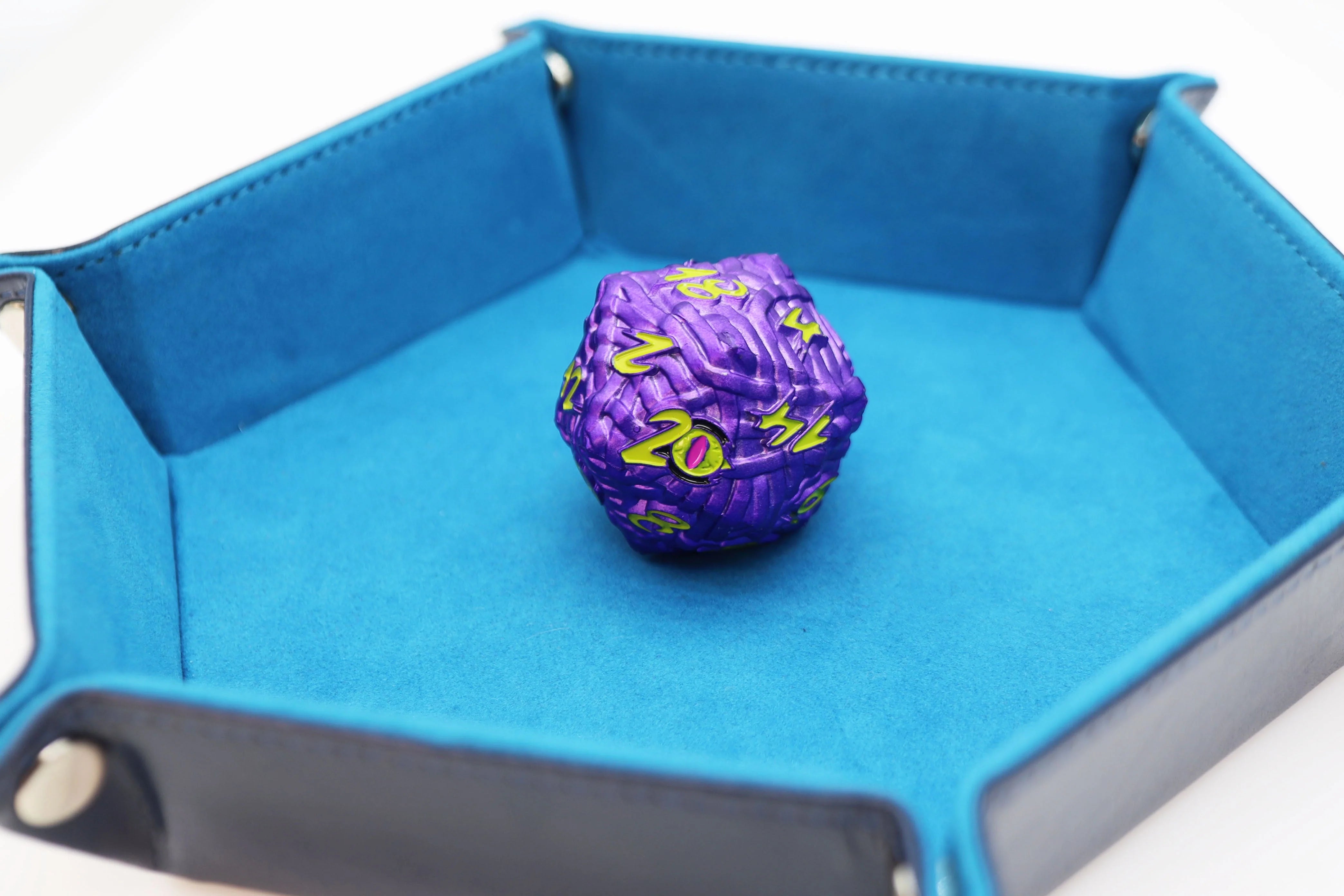Mummy Wraps: Ukok Princess 40mm Metal D20 | Odin's Place