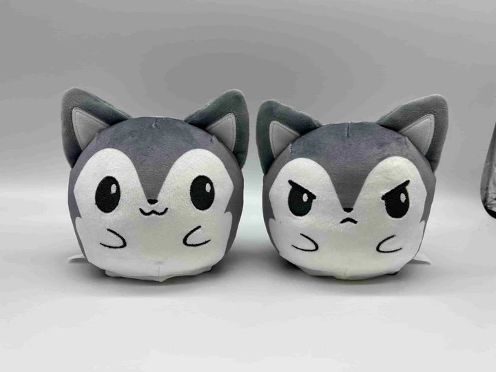 Plushiverse: Reversible Plushie 4in - Floofy Woof | Odin's Place