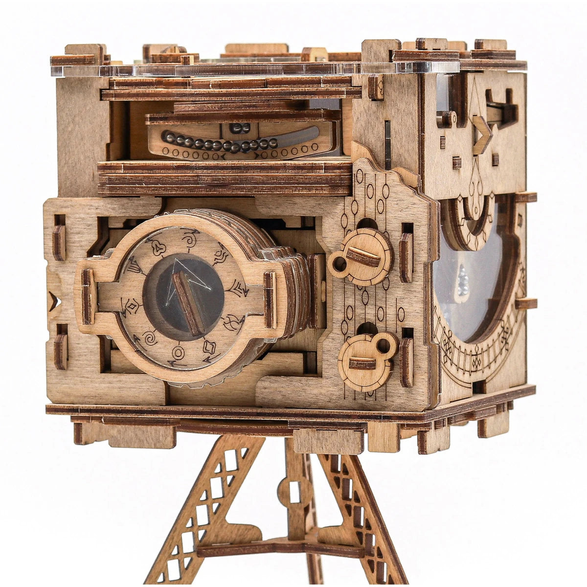 Cluebox: Escape Room In A Box - Sherlock's Camera | Odin's Place