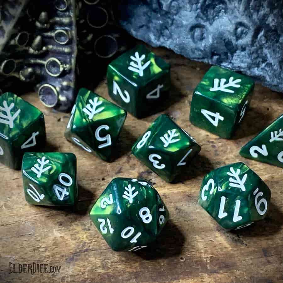 Elder Dice: Elder Sign Poly 7 Set Aegis White | Odin's Place