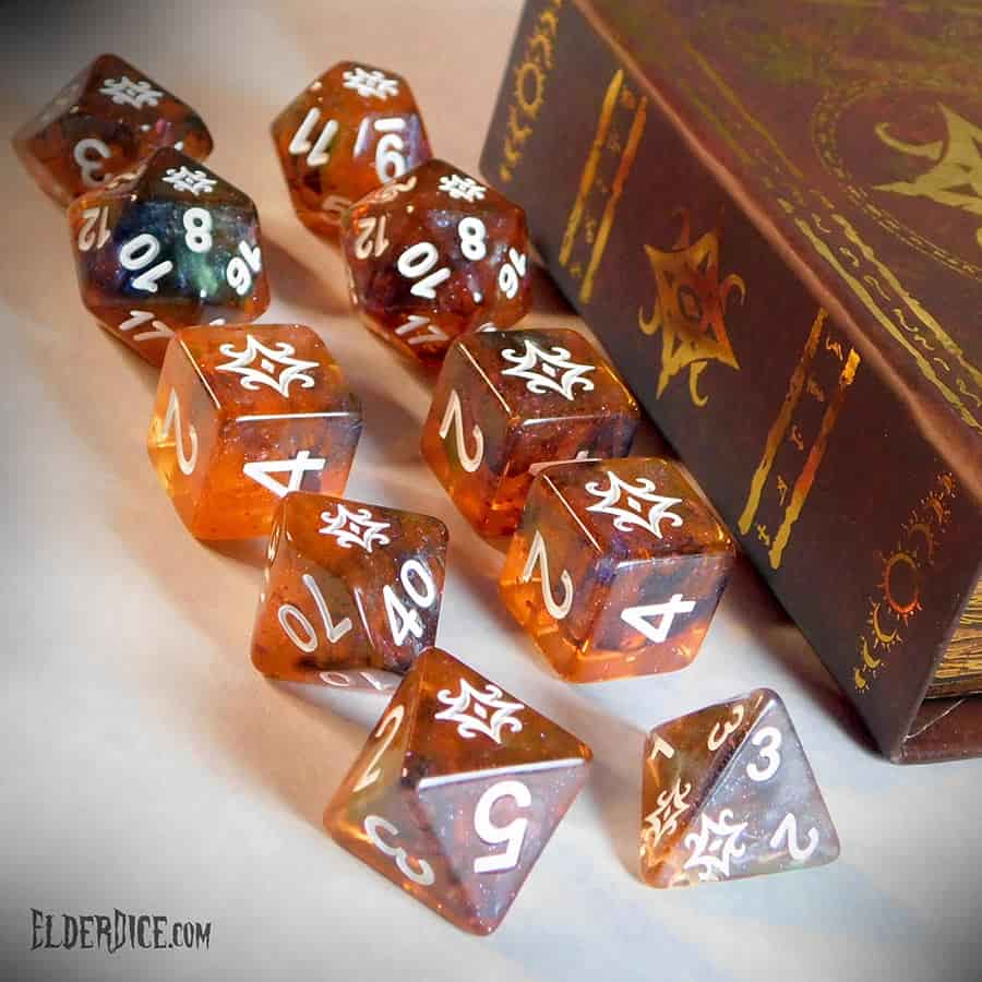 Elder Dice: Star of Azathoth Poly 7 Set Glass and Wax | Odin's Place