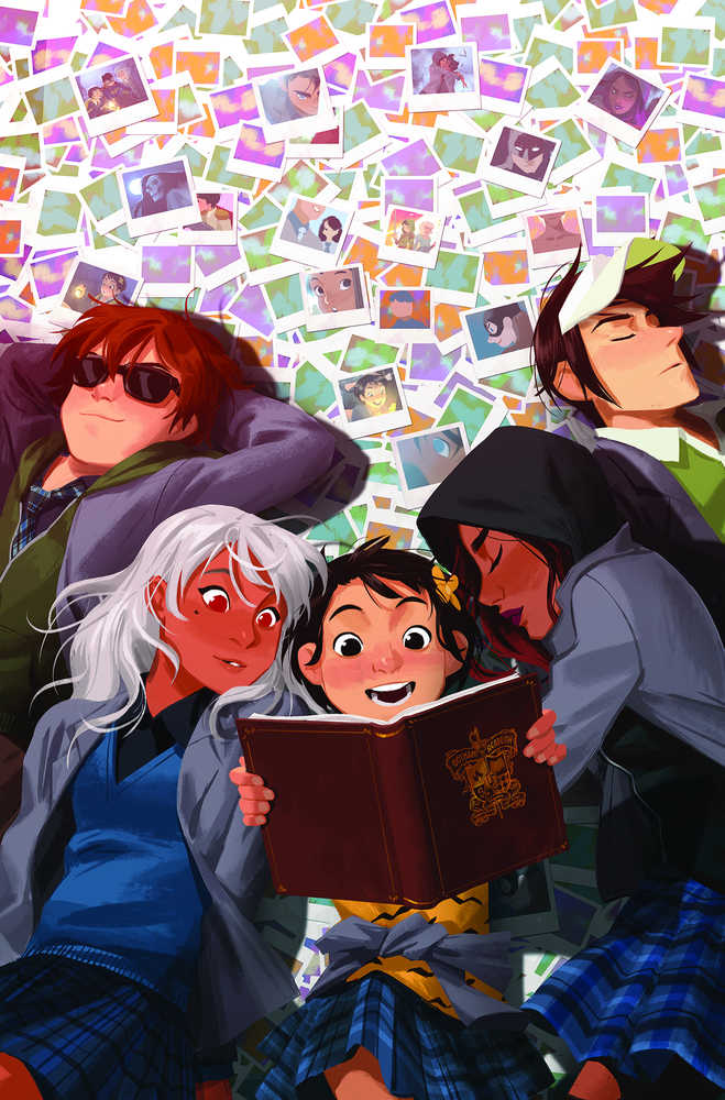 GOTHAM ACADEMY TP VOL 3 YEARBOOK | Odin's Place