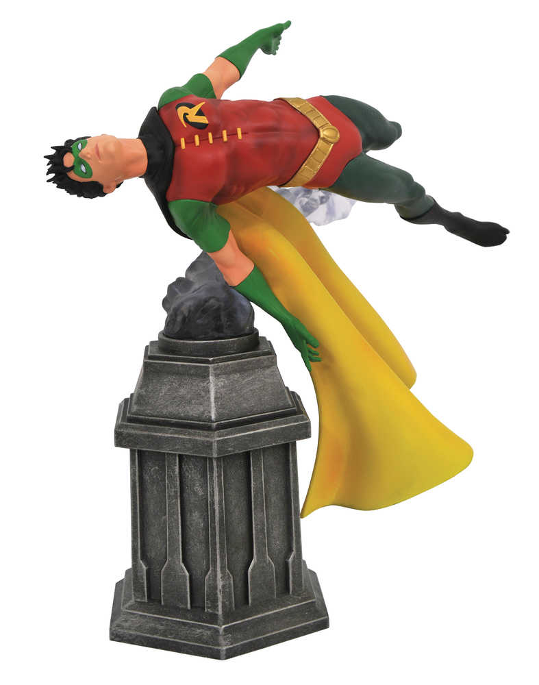 DC COMICS GALLERY ROBIN PVC STATUE | Odin's Place