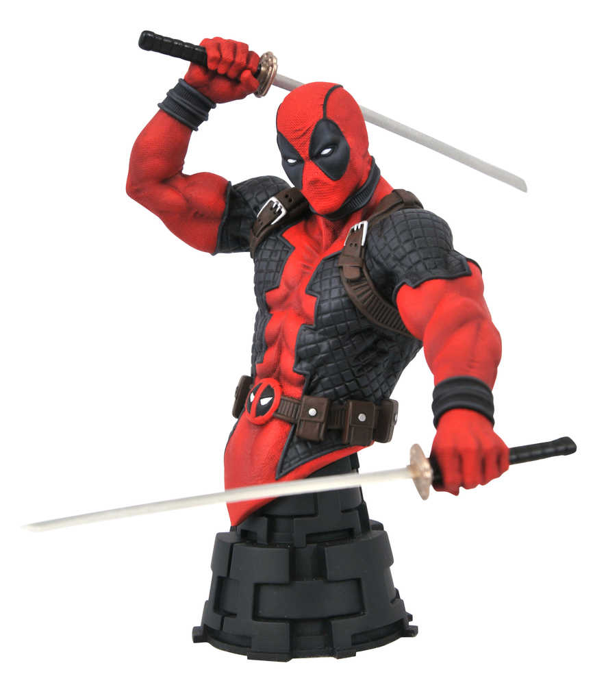 Marvel Comic Deadpool 1/7 Scale Bust  | Odin's Place