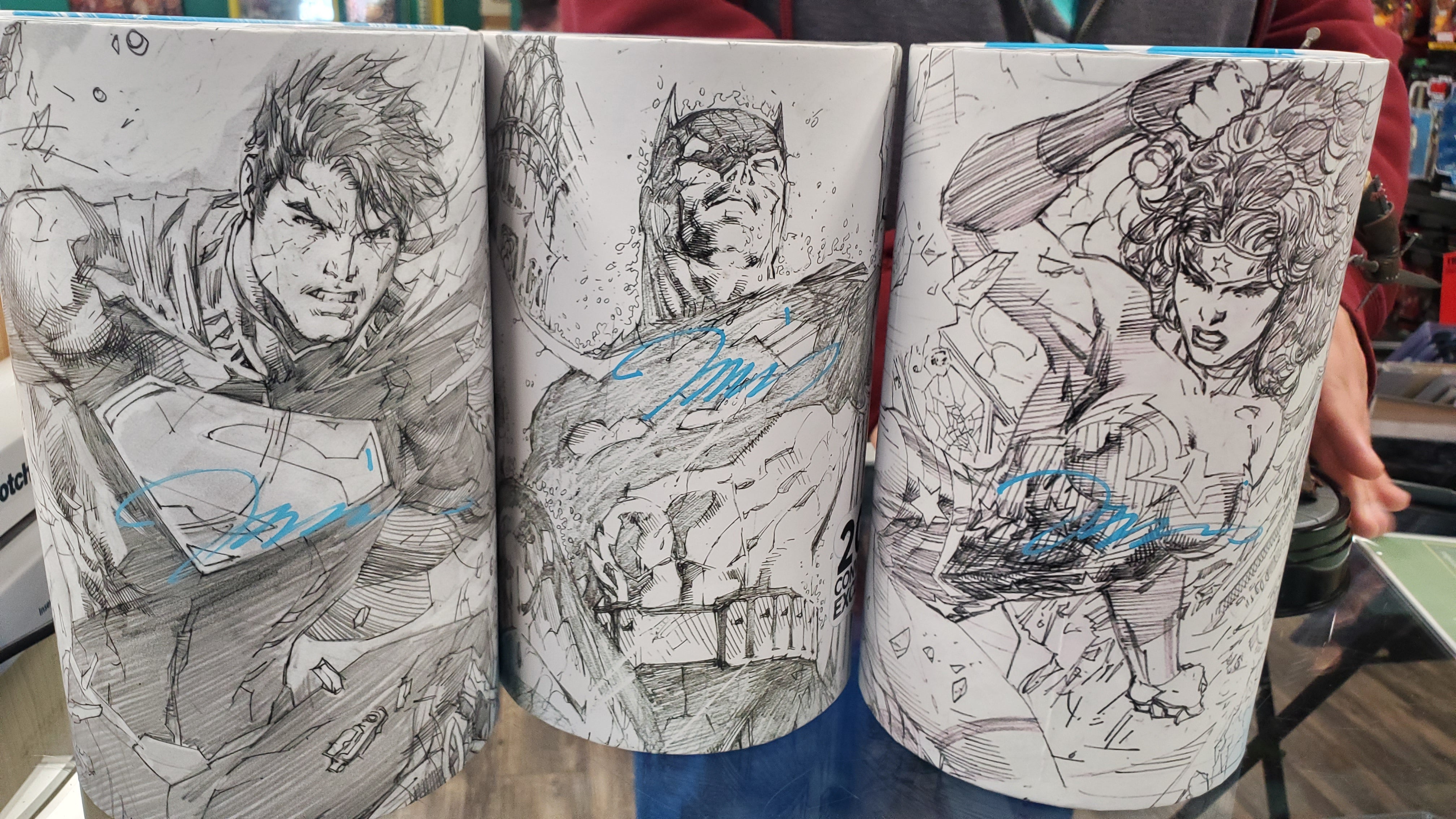 DC BlueLine Figure Trio Jim Lee Signed | Odin's Place