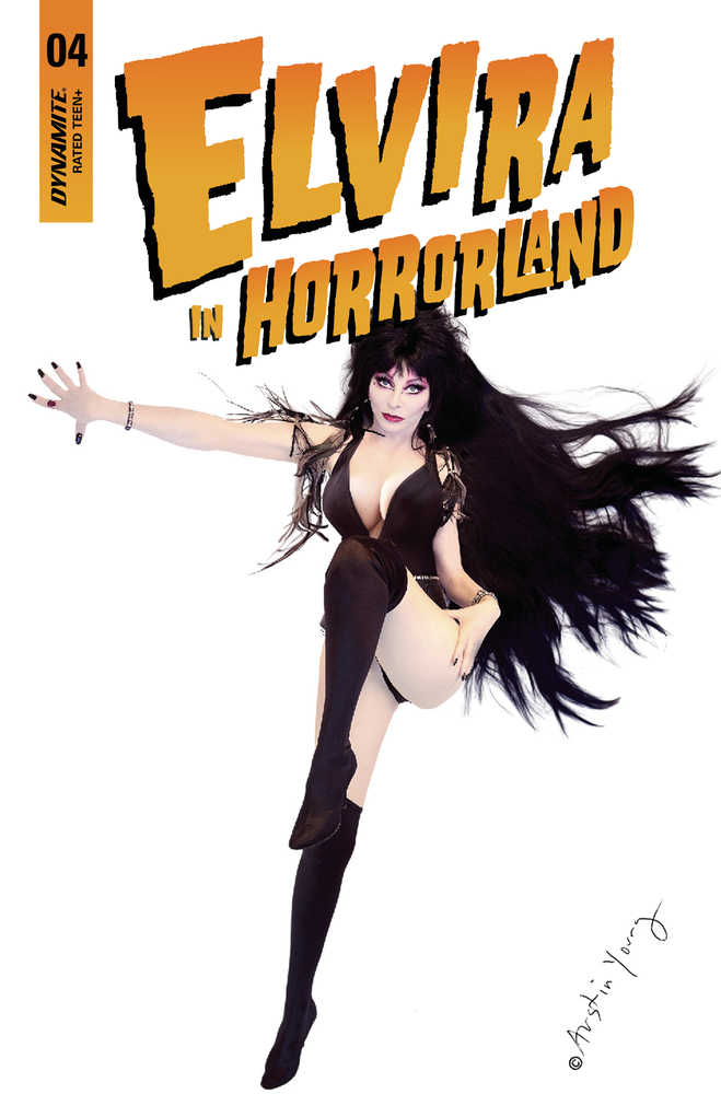 Elvira In Horrorland #4 Cover D Photo | Odin's Place