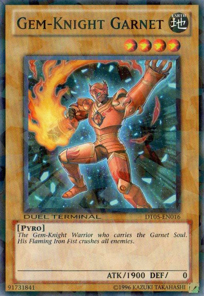 Gem-Knight Garnet [DT05-EN016] Common | Odin's Place