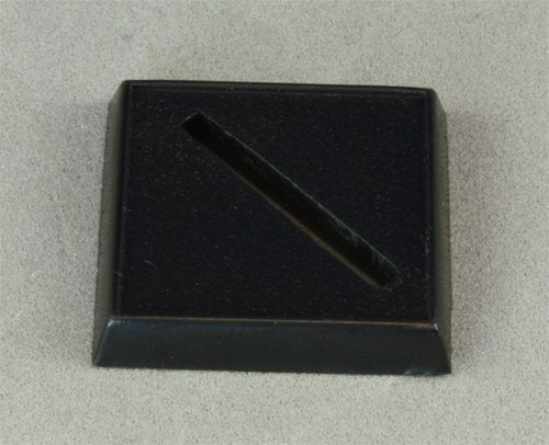 Reaper Miniature Bases: 1in Square Plastic RPG Base with Universal Slot | Odin's Place