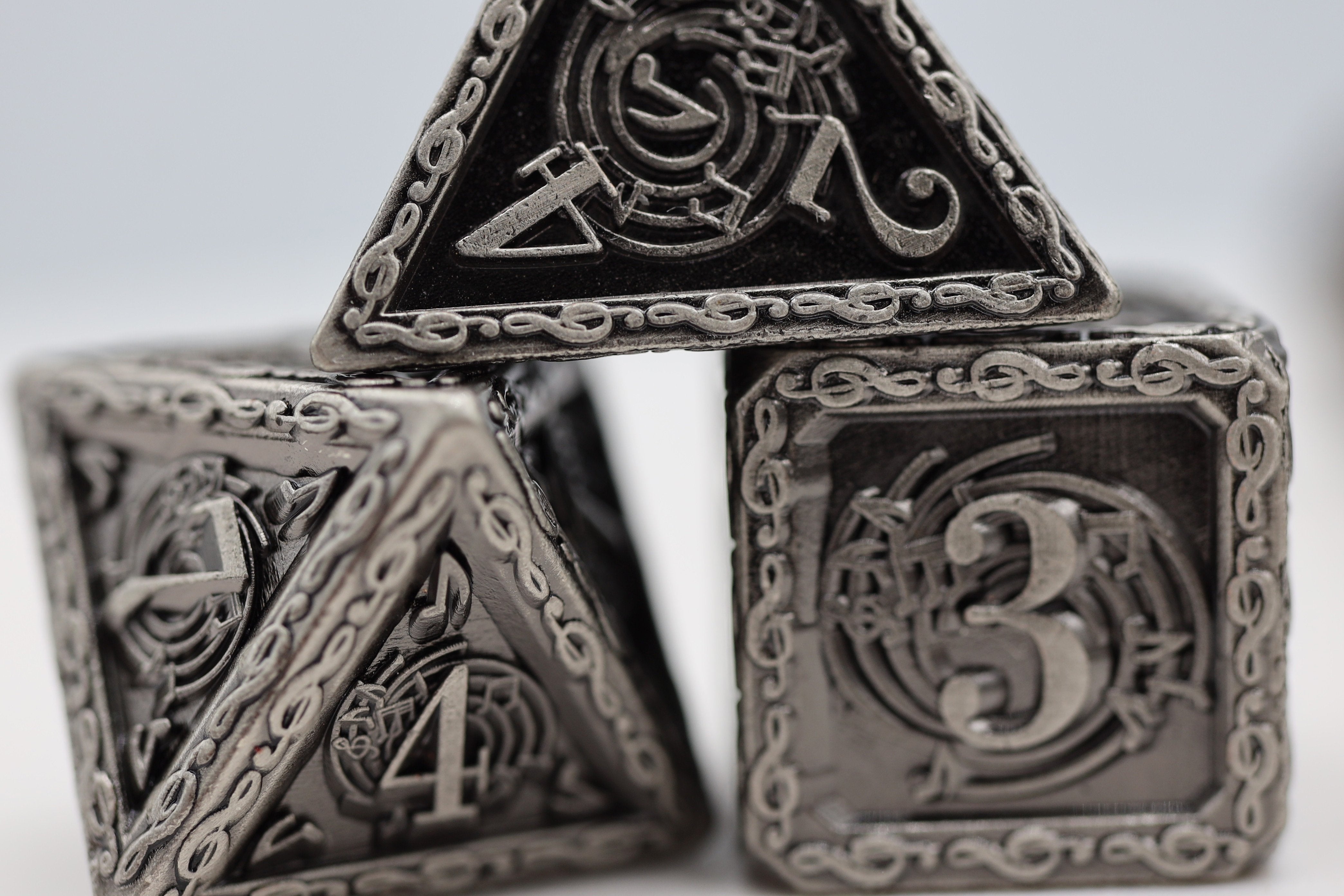 Foam Brain Bardic Song - Vibrato Metal Poly 7 Dice Set | Odin's Place