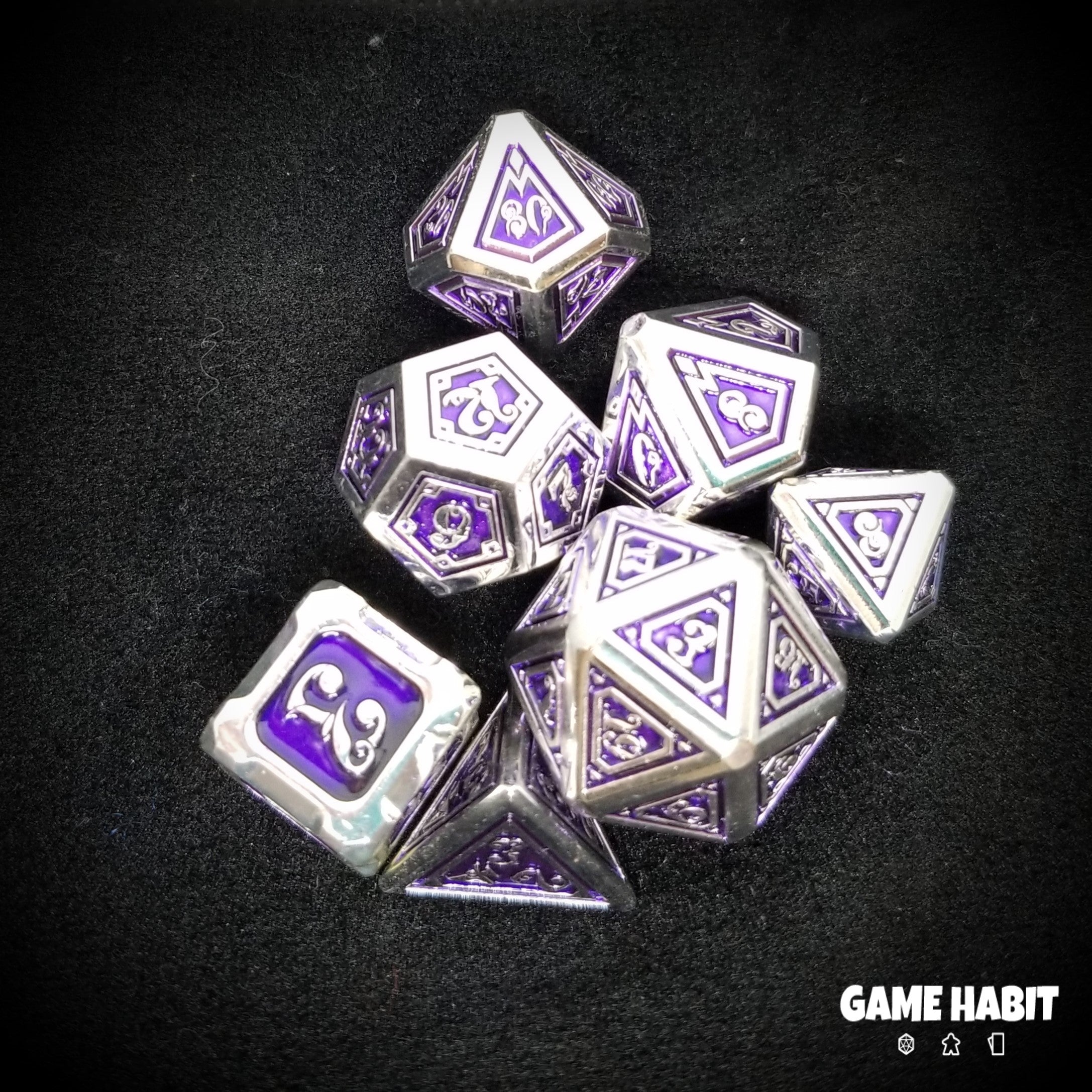Game Habit Purple People Eater Poly 7 Dice Set | Odin's Place