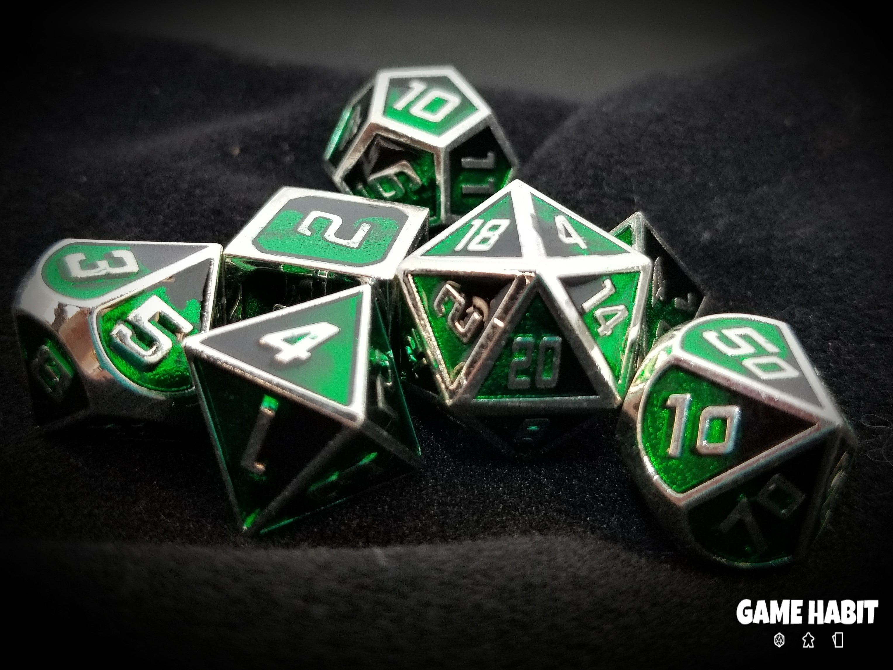Game Habit Daddy Warbucks Poly 7 Dice Set | Odin's Place