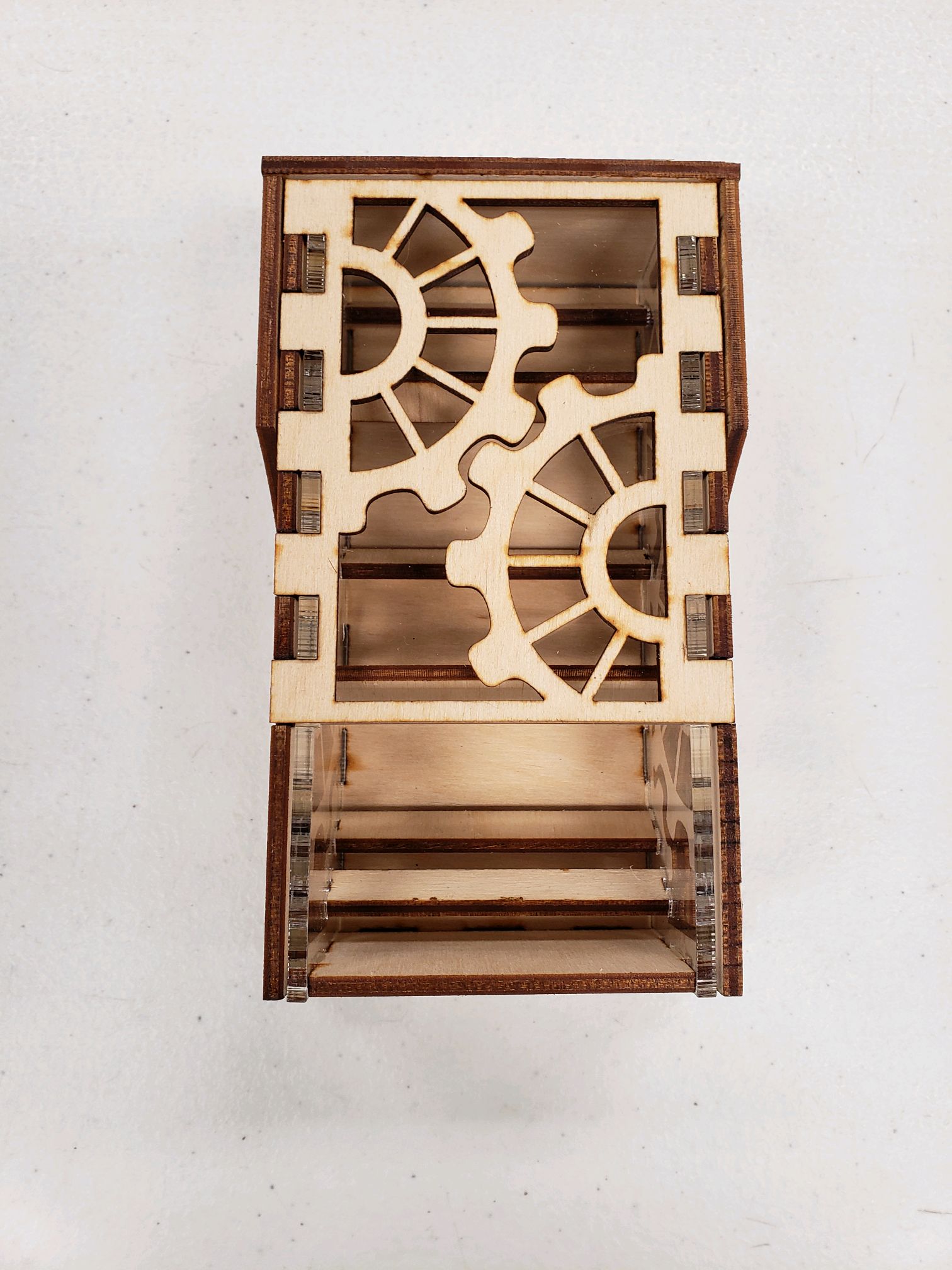 Gears Dice Tower | Odin's Place