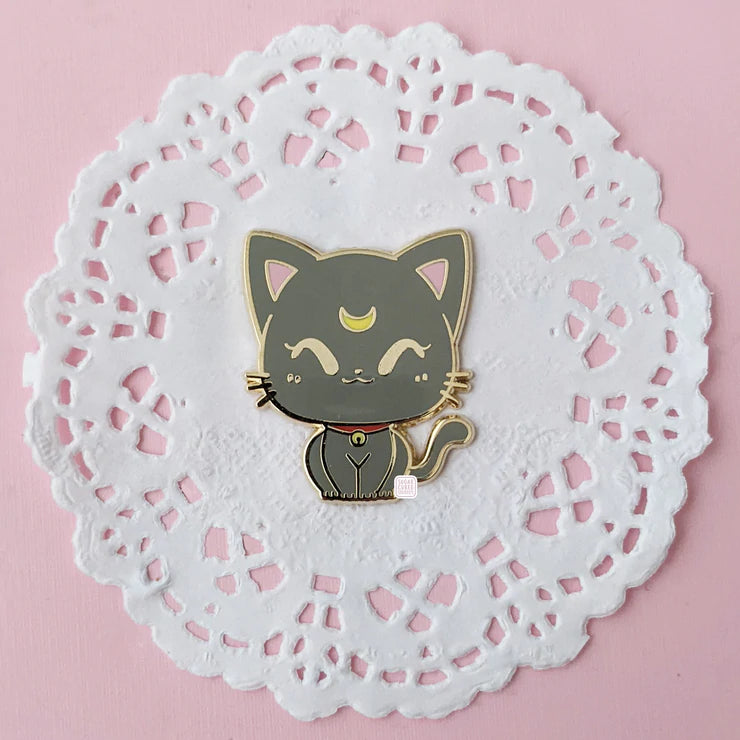 Sugar Cubed Studios Chibi Sailor Moon Pins | Odin's Place