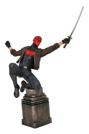 DC GALLERY COMIC RED HOOD PVC STATUE | Odin's Place