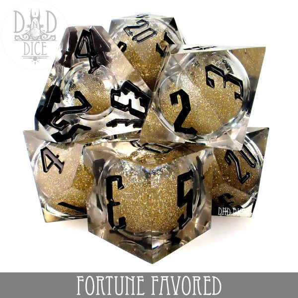 DND Dice Poly 7 Dice Set: Fortune Favored Liquid Core | Odin's Place