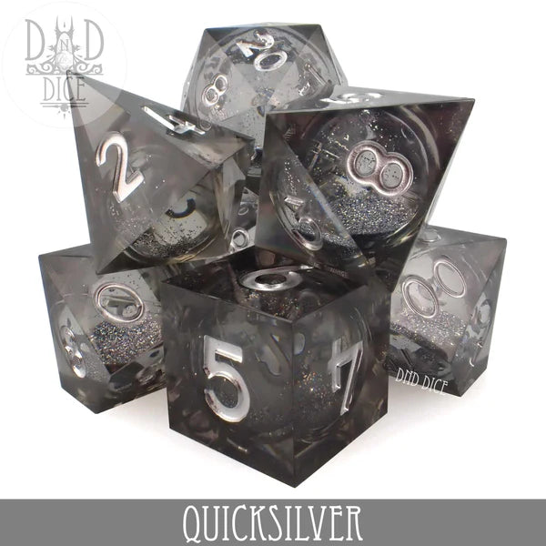 DND Dice Poly 7 Dice Set: Quicksilver Liquid Core | Odin's Place