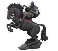DC Ccollectibles: The Dark Knight Returns: A Call To Arms Statue | Odin's Place