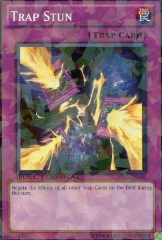 Trap Stun [DT05-EN046] Common | Odin's Place